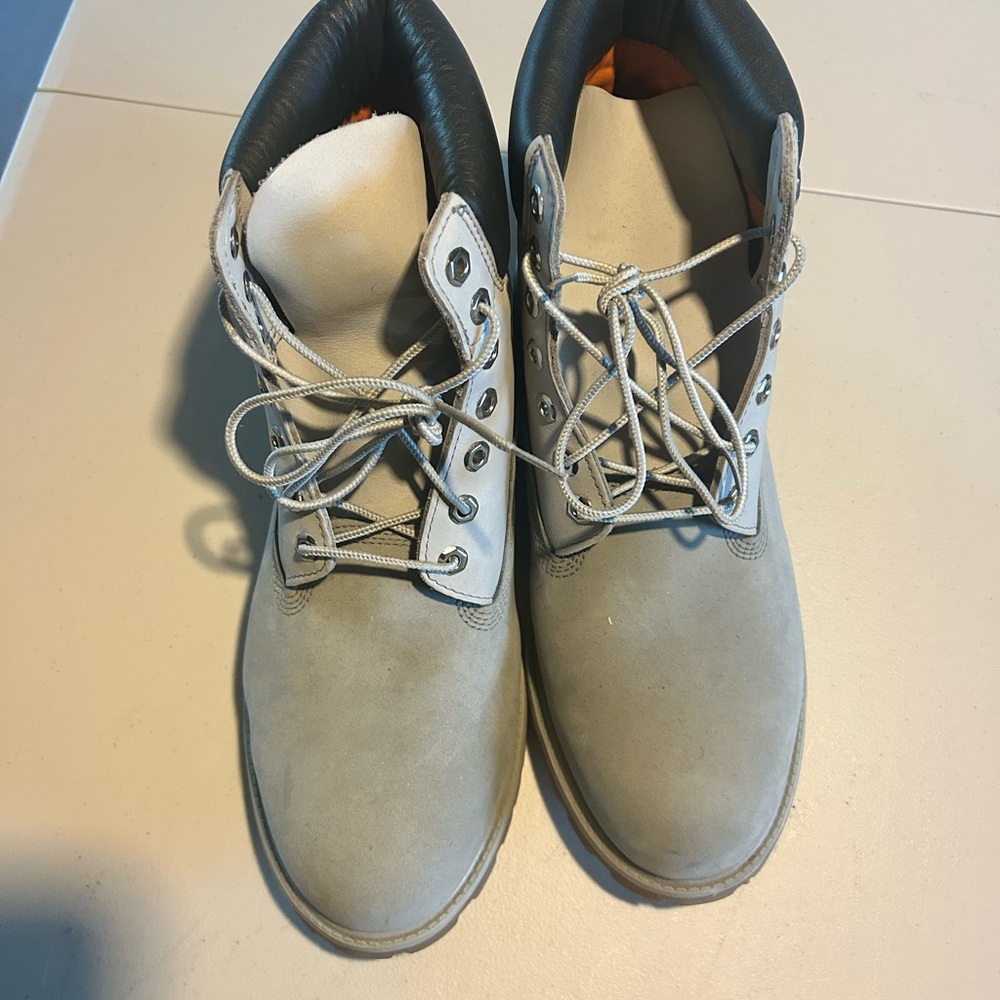 Timberland Beige/Tan Work Boots - Padded Collar Lace-Up - Picture 2 of 4